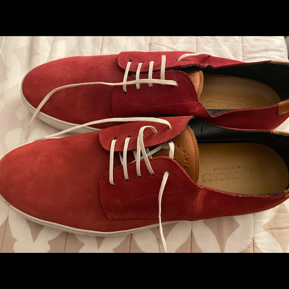 Men’s Italian made Doucal’s Size 11